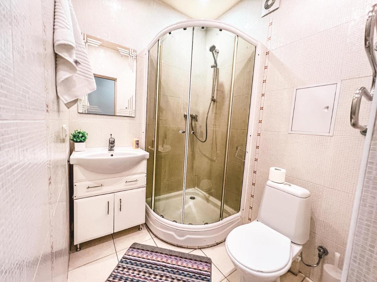 Apartment On Baseina Street Kiev Buitenkant foto
